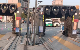 環(huán)保節(jié)水效率高！兩臺林頓龍門往復式全自動洗車機即將竣工！