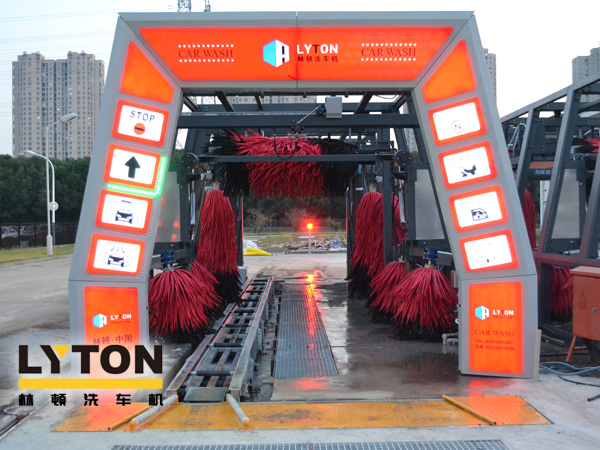 購(gòu)買(mǎi)電腦洗車(chē)機(jī)對(duì)無(wú)序低價(jià)銷(xiāo)售戰(zhàn)略說(shuō)NO！必然售后服務(wù)無(wú)從談起，設(shè)備問(wèn)題不斷，車(chē)主體驗(yàn)度差...