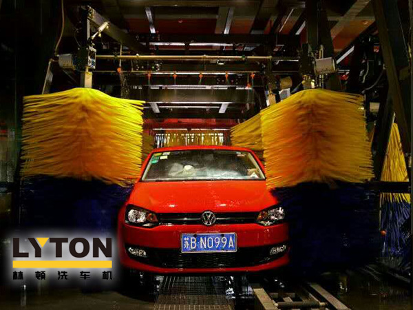AI已經(jīng)來(lái)臨，人工一去不復(fù)返！洗車更便捷電腦控制的電腦洗車機(jī)讓洗車成為一種享受！