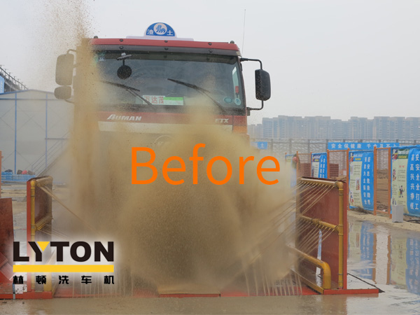 全自動工程類清洗設(shè)備通過短時間內(nèi)快速的沖洗,做到十秒鐘的時間就可以快速的清洗一臺車輛，這樣現(xiàn)場的車輛在進(jìn)行沖洗的時候，都是不需要排隊的，即沖即走。