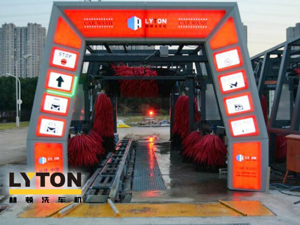 全自動(dòng)洗車(chē)機(jī)多少錢(qián)一臺(tái)？如何選擇具有高性?xún)r(jià)比的合適機(jī)型？跟著我！告訴你答案！