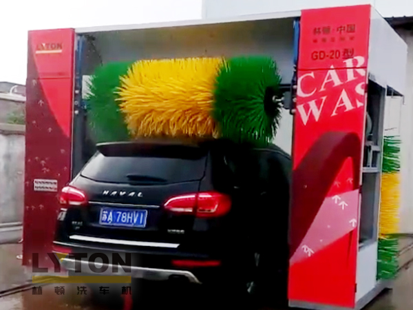 往復(fù)式結(jié)構(gòu)設(shè)計(jì)，場地適應(yīng)性強(qiáng)！林頓GD-20型龍門往復(fù)式全自動(dòng)洗車機(jī)作業(yè)視頻