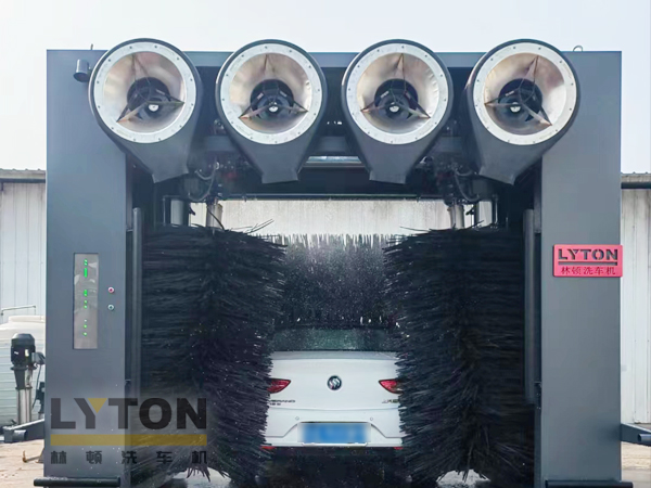 林頓全自動(dòng)洗車(chē)機(jī) 質(zhì)量在心中 責(zé)任在肩上 讓中國(guó)制造走向世界！