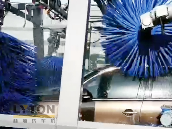 洗車機源頭廠家，值得信賴！常州雙子星林頓fx11系列全自動洗車機！