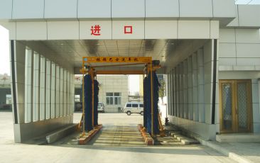 GB-360-2兩刷大型通道式巴士洗車(chē)機(jī)